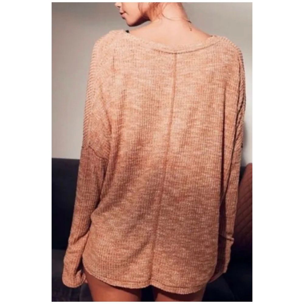 OUT FROM UNDER Jojo Oversized Thermal Button Down Front Top - Picture 2 of 6